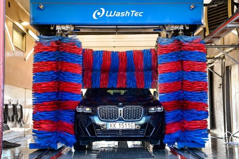 Auto myjnia: ile kosztuje budowa i od czego zależy cena
