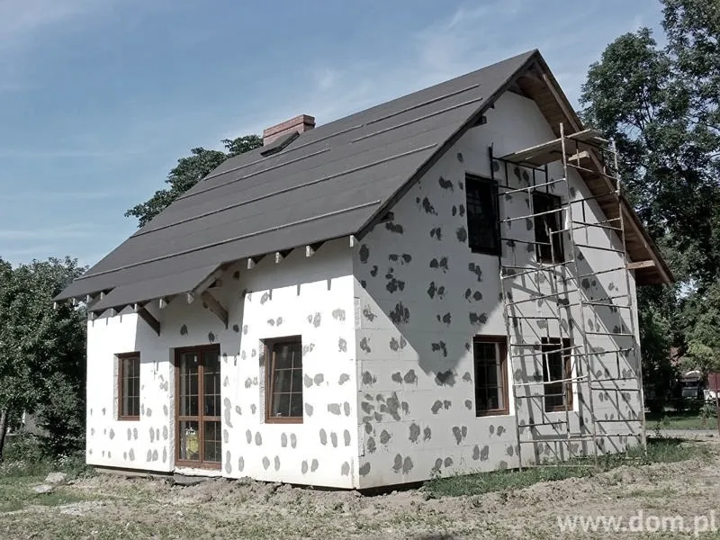 Czy ocieplenie domu wymaga zgłoszenia? Sprawdź, co musisz wiedzieć!