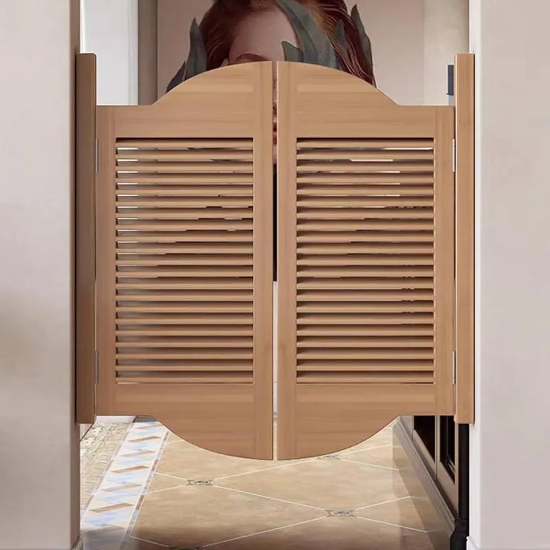 Zaskakująco Prosto: Jak Zamontować Drzwi Wahadłowe w Kilka Kroków