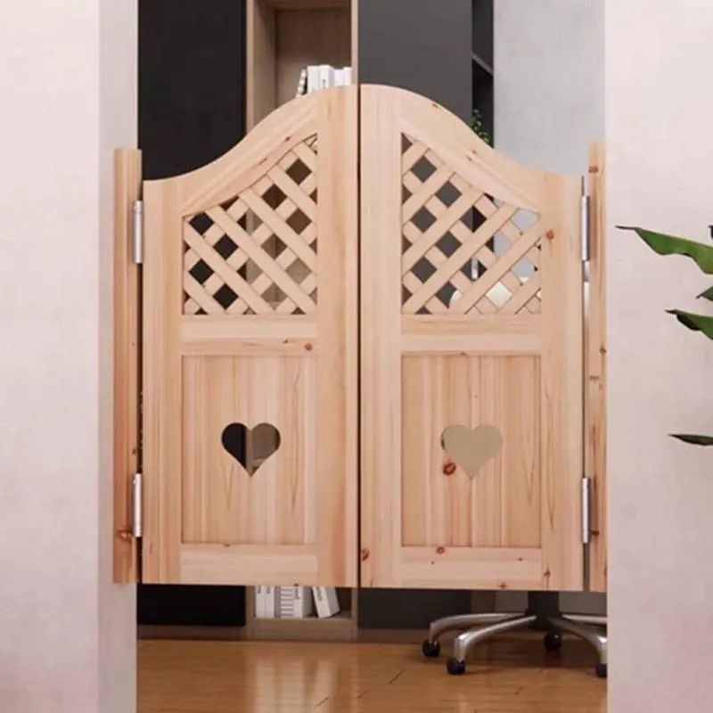 Jak zamontować drzwi wahadłowe